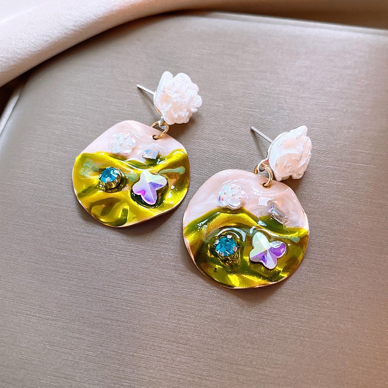 European and American Cross-border Green Zircon Flower Geometric Earrings Elegant All-match Earrings Light Luxury High-end Earrings Design Sense