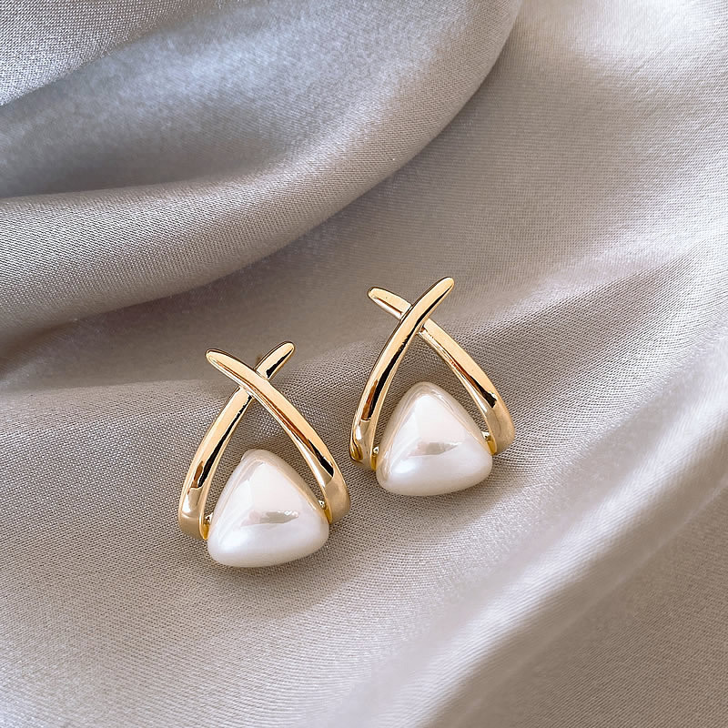 Silver needle flower love tassel earrings simple fashion Joker earrings small fresh light luxury high sense earrings wholesale