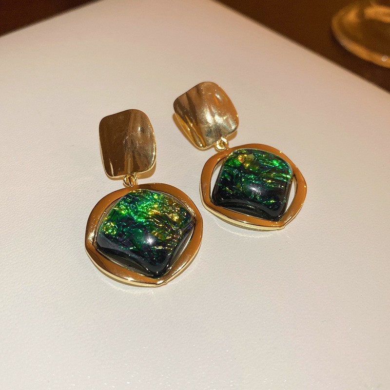 European and American Cross-border Green Zircon Flower Geometric Earrings Elegant All-match Earrings Light Luxury High-end Earrings Design Sense