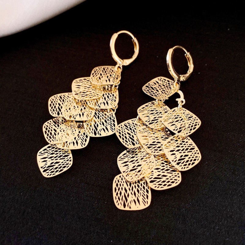 European and American Cross-border Long Wheat Ears Flowers Leaves Tassel Earrings Cold Style Elegant Earrings Light Luxury High-end Earrings