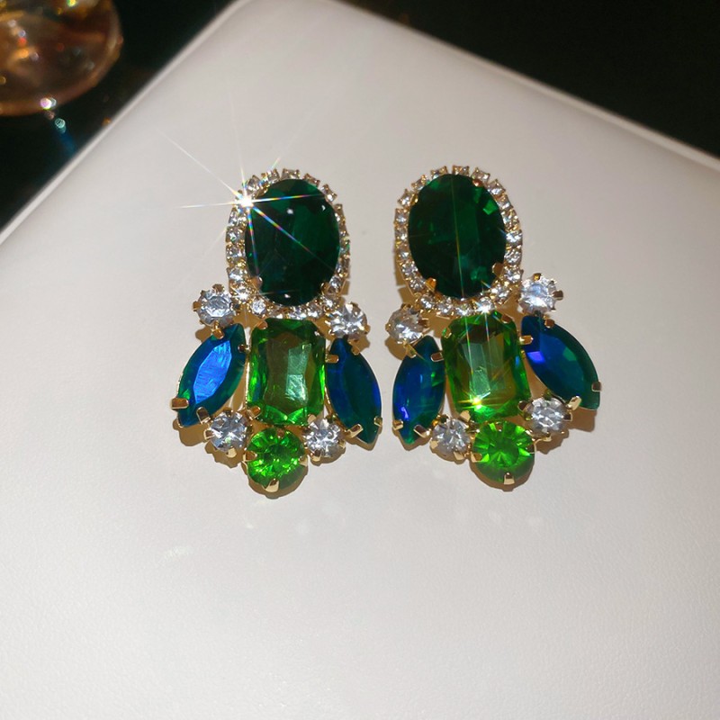 European and American Cross-border Green Zircon Flower Geometric Earrings Elegant All-match Earrings Light Luxury High-end Earrings Design Sense