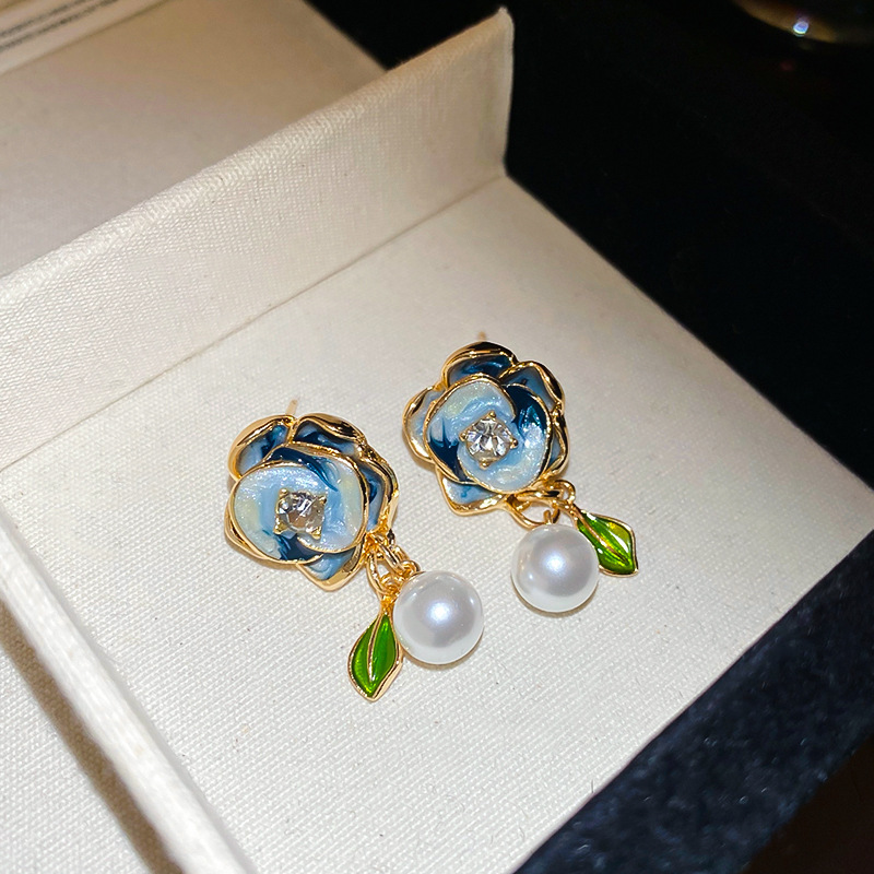 Silver Needle Fresh Blue Resin Diamond-Studded Round Earrings, Light Luxury High-End Earrings, Niche Forest-Style Temperament Ear Accessories