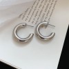 Silver Needle Circle Silver Earrings Light Luxury High-End Stud Earrings for Women Minimalist Fashion Versatile Earrings with a Unique Design