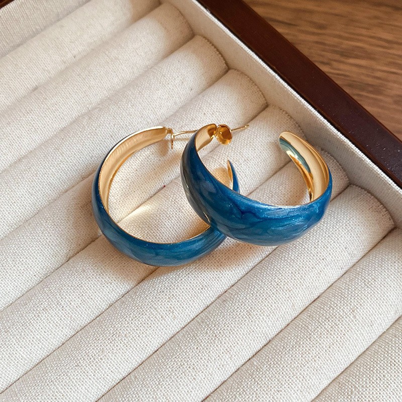 Silver Needle Fresh Blue Resin Diamond-Studded Round Earrings, Light Luxury High-End Earrings, Niche Forest-Style Temperament Ear Accessories