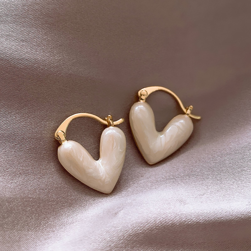 Silver needle flower love tassel earrings simple fashion Joker earrings small fresh light luxury high sense earrings wholesale