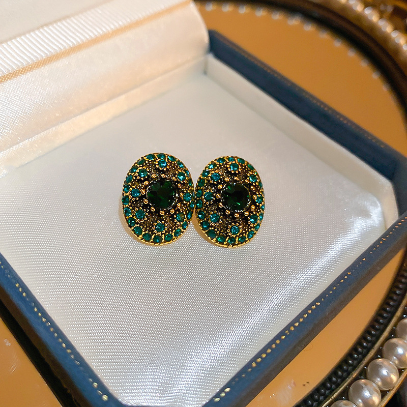 European and American Cross-border Green Zircon Flower Geometric Earrings Elegant All-match Earrings Light Luxury High-end Earrings Design Sense