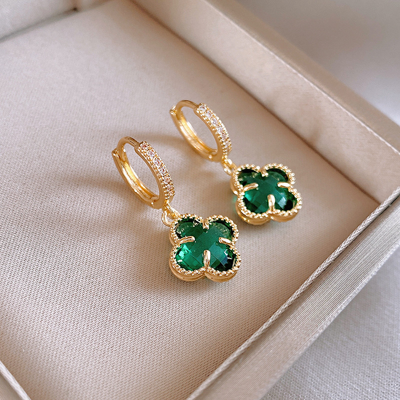 European and American Cross-border Green Zircon Flower Geometric Earrings Elegant All-match Earrings Light Luxury High-end Earrings Design Sense