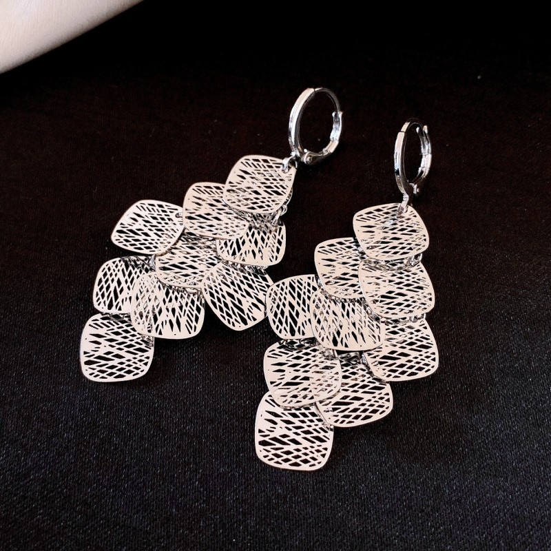 European and American Cross-border Long Wheat Ears Flowers Leaves Tassel Earrings Cold Style Elegant Earrings Light Luxury High-end Earrings