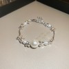 French Retro Baroque Crystal Pearl Bracelet, Light Luxury and High-End Bracelet, White, Fashionable and Versatile Hand Jewelry