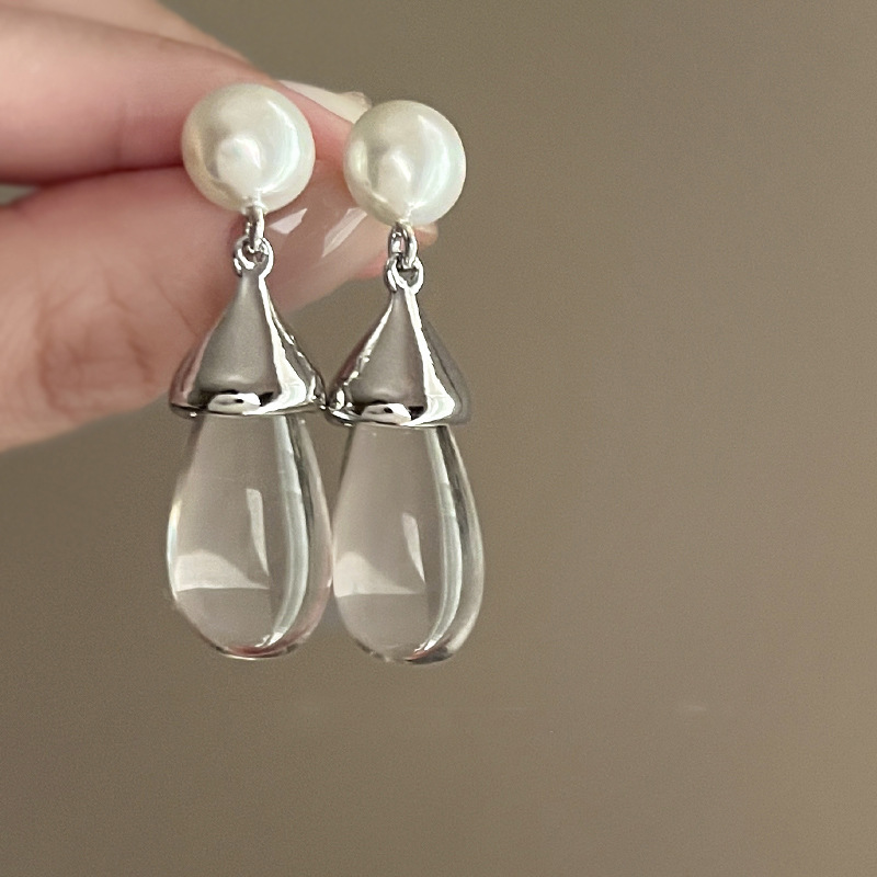 Silver needle flower love tassel earrings simple fashion Joker earrings small fresh light luxury high sense earrings wholesale