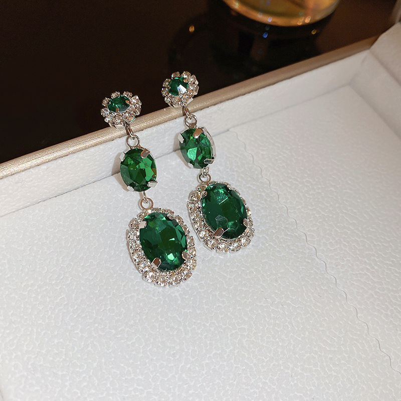 European and American Cross-border Green Zircon Flower Geometric Earrings Elegant All-match Earrings Light Luxury High-end Earrings Design Sense