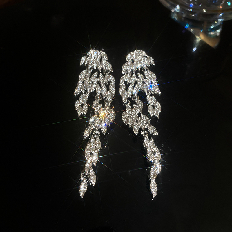 European and American Cross-border Long Wheat Ears Flowers Leaves Tassel Earrings Cold Style Elegant Earrings Light Luxury High-end Earrings