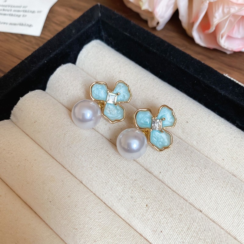 Silver Needle Fresh Blue Resin Diamond-Studded Round Earrings, Light Luxury High-End Earrings, Niche Forest-Style Temperament Ear Accessories
