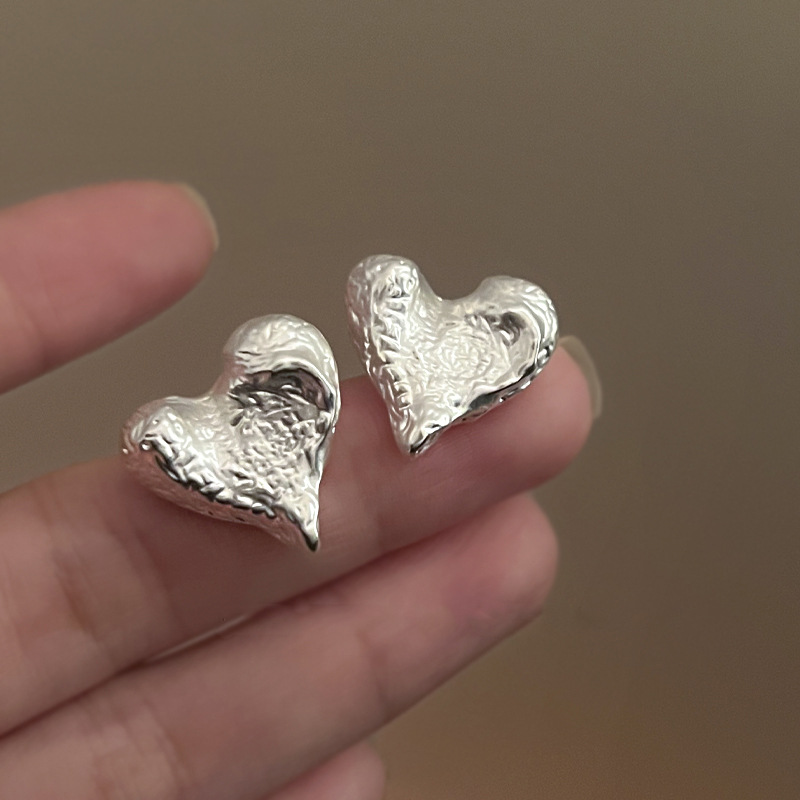 Silver needle flower love tassel earrings simple fashion Joker earrings small fresh light luxury high sense earrings wholesale